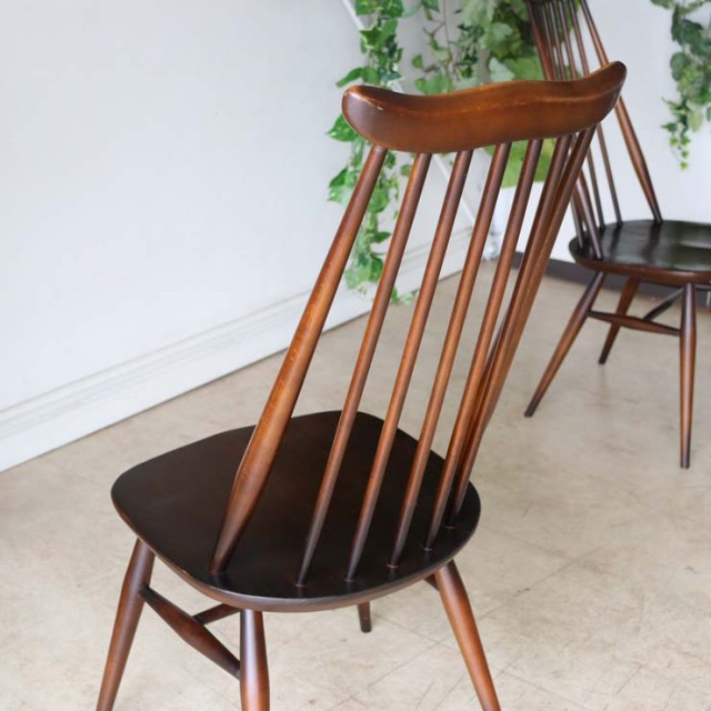 アーコール（ERCOL）ゴールドスミスチェア【ブラウン】１脚　商品番号【122089a】