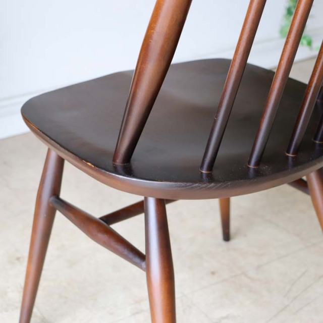 アーコール（ERCOL）ゴールドスミスチェア【ブラウン】１脚　商品番号【122089a】