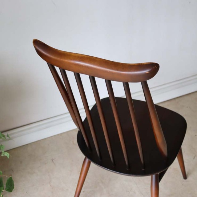 アーコール（ERCOL）ゴールドスミスチェア【ブラウン】１脚　商品番号【122089a】
