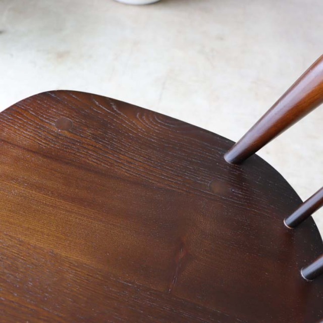 アーコール（ERCOL）ゴールドスミスチェア【ブラウン】１脚　商品番号【122089a】