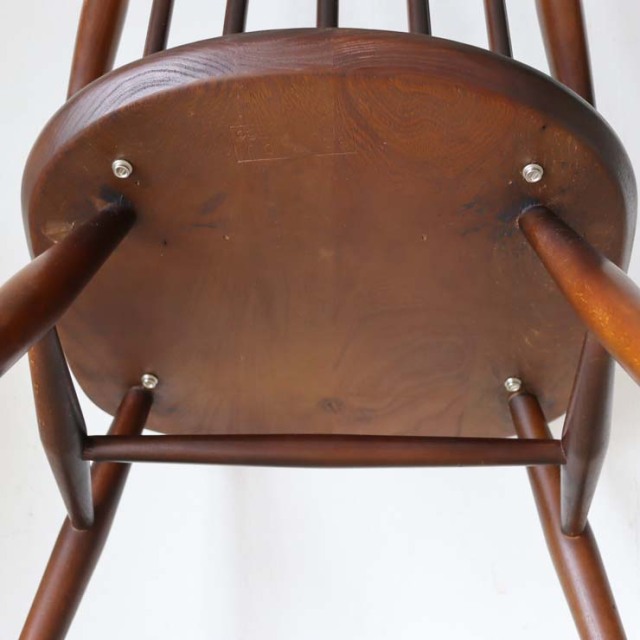 アーコール（ERCOL）ゴールドスミスチェア【ブラウン】１脚　商品番号【122089b】