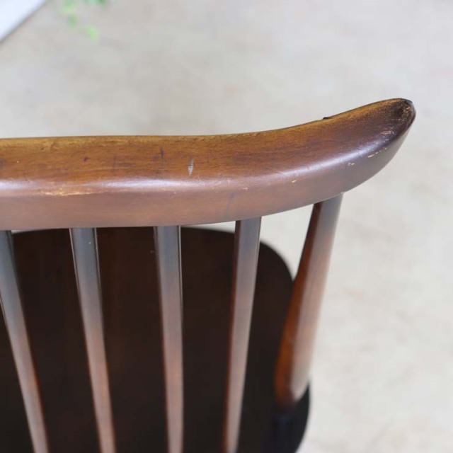 アーコール（ERCOL）ゴールドスミスチェア【ブラウン】１脚　商品番号【022021a】