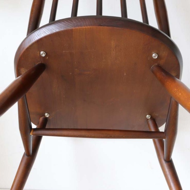 アーコール（ERCOL）ゴールドスミスチェア【ブラウン】１脚　商品番号【022021a】