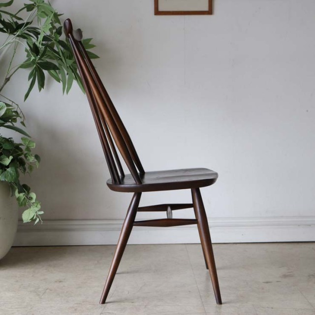 アーコール（ERCOL）ゴールドスミスチェア【ブラウン】１脚　商品番号【022021b】
