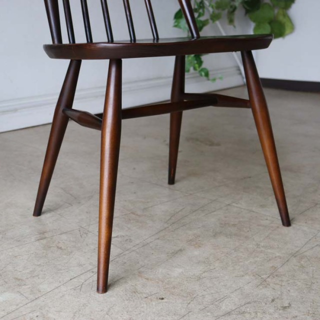 アーコール（ERCOL）ゴールドスミスチェア【ブラウン】１脚　商品番号【022021b】