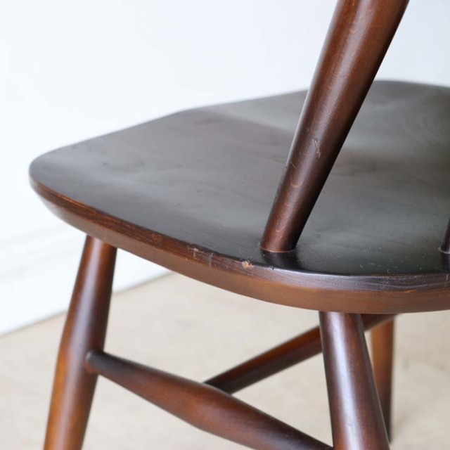 アーコール（ERCOL）ゴールドスミスチェア【ブラウン】１脚　商品番号【022021b】