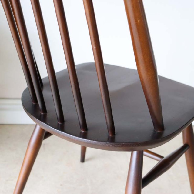 アーコール（ERCOL）ゴールドスミスチェア【ブラウン】１脚　商品番号【022021b】