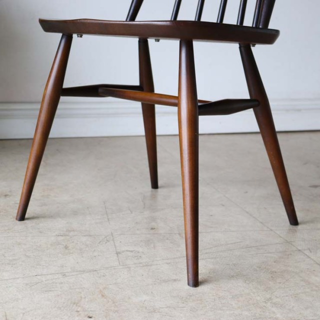 アーコール（ERCOL）ゴールドスミスチェア【ブラウン】１脚　商品番号【022021c】