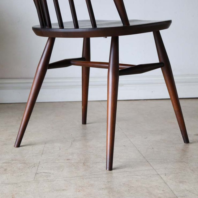 アーコール（ERCOL）ゴールドスミスチェア【ブラウン】１脚　商品番号【022021c】