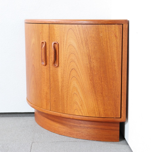 ジープランG-PLANのキャビネット
