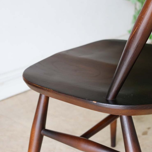 アーコール（ERCOL）ゴールドスミスチェア【ブラウン】１脚　商品番号【022021d】