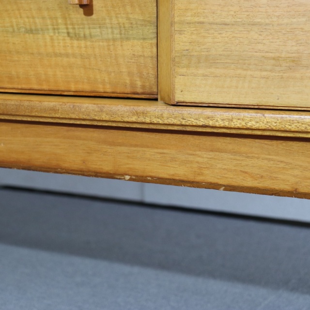 アルフレッドコックスAlfredCoxのサイドボード