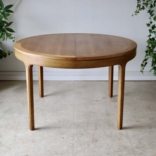 Nathanネイサン・ダイニングサークルテーブル【チーク】商品番号【122071】メンテ後の写真