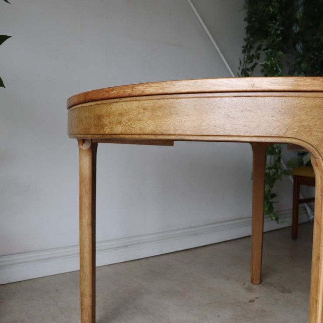 Nathanネイサン・ダイニングサークルテーブル【チーク】商品番号【122071】メンテ後の写真