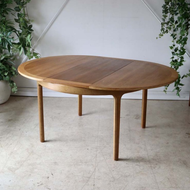 Nathanネイサン・ダイニングサークルテーブル【チーク】商品番号【122071】メンテ後の写真