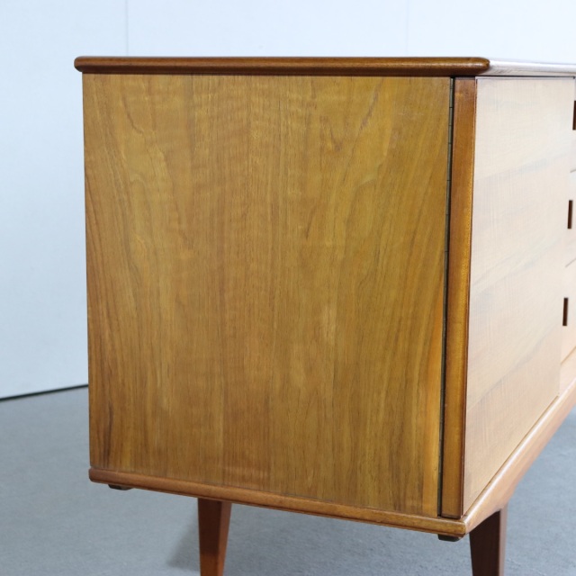 アルフレッドコックスAlfredCoxのサイドボード