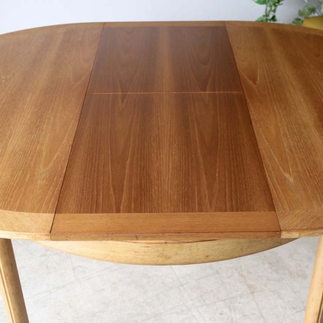 Nathanネイサン・ダイニングサークルテーブル【チーク】商品番号【122071】メンテ後の写真