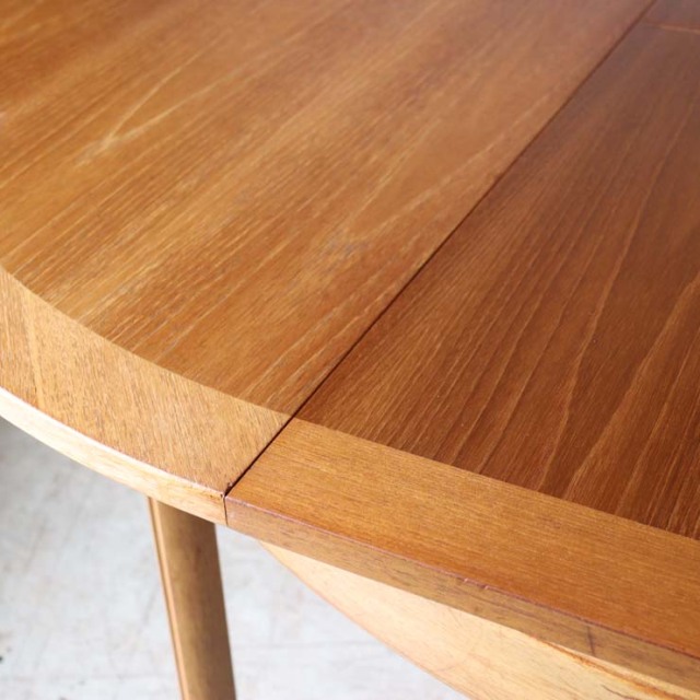 Nathanネイサン・ダイニングサークルテーブル【チーク】商品番号【122071】メンテ後の写真