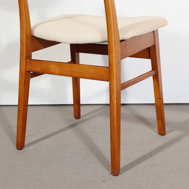 北欧ビンテージ / チーク材ダイニングチェア / デンマーク製 / 60s らしい。らしさ。】ヴィンテージデンマーク製ダイニングチェア 座面張