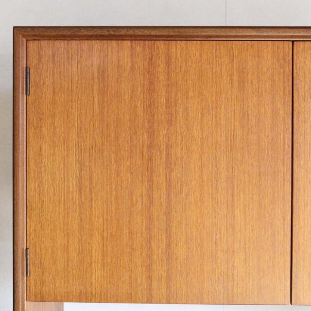 ジャイアント馬場さん以下 ジープランG-Planのブックケース、棚