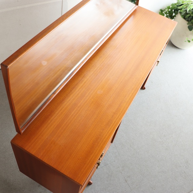 オースティンスイートAustinsuiteのドレッサー