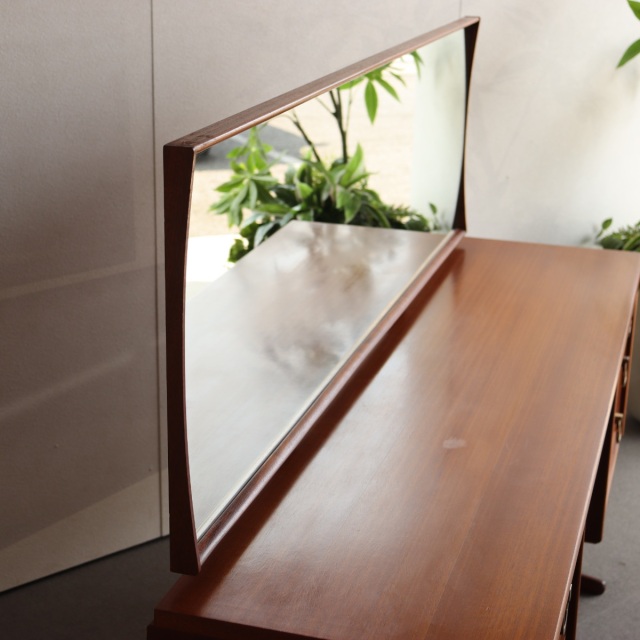 オースティンスイートAustinsuiteのドレッサー