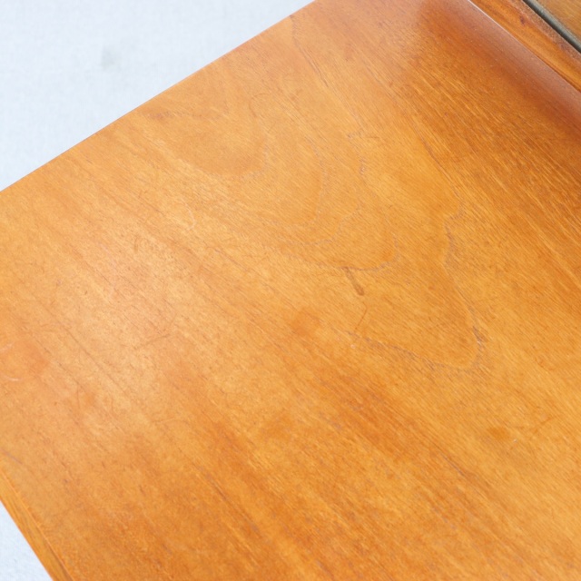 デュラブルスイートDurableSuitesのドレッサー