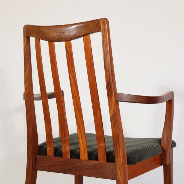 送料込み！ ジープランG-PLAN製 スラットバックダイニングチェア