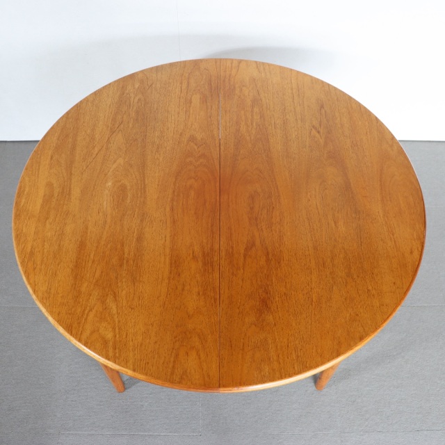 Meredew(メレデュー) / ラウンドダイニングテーブル (401) Meredew(メレデュー) / Round table ラウンドダイニングテーブル (301