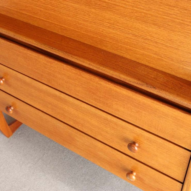 ヴィンテージのビュロー