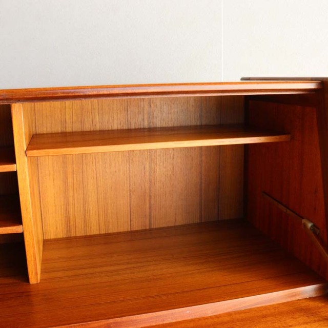 ヴィンテージのビュロー