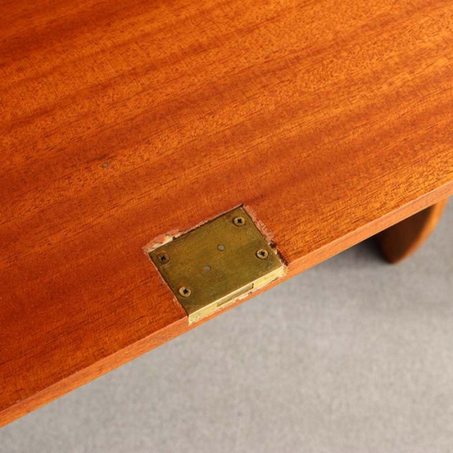 ヴィンテージのビュロー