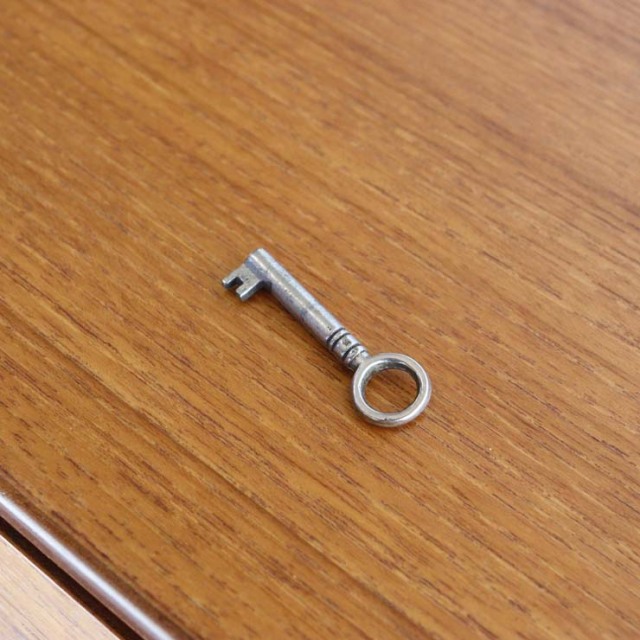 ヴィンテージのビュロー