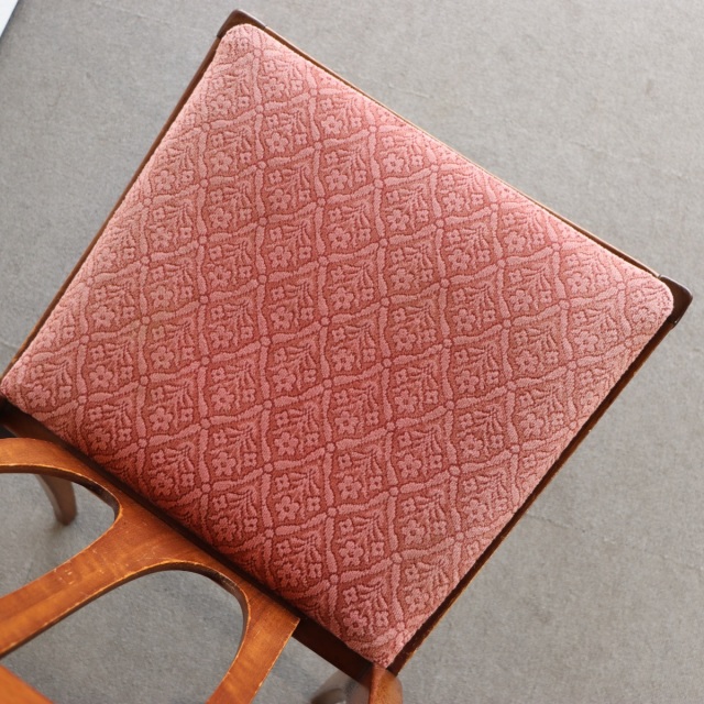 ジープランG-PLANのダイニングチェア