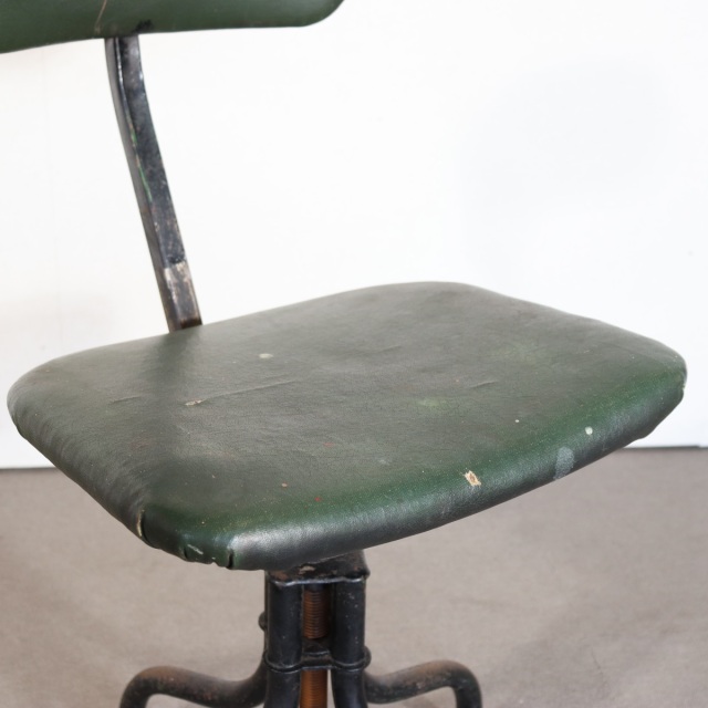 ビンテージ椅子　米軍基地払い下げ ビンテージ椅子 米軍基地払い下げ MILITARY 【別途送料6,400円】USED