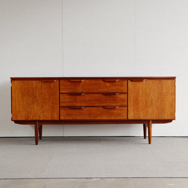 オースティンスイートのサイドボード