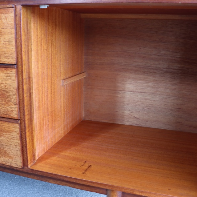 オースティンスイートのサイドボード