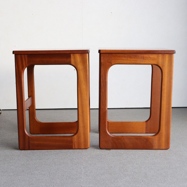 マッキントッシュMcIntoshのネストテーブル