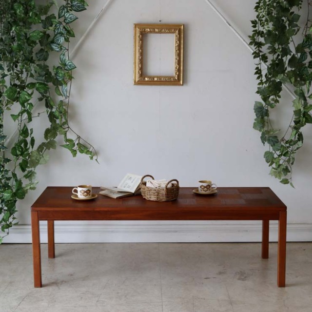 ノルウェー製　コーヒーテーブル　商品番号【022017】