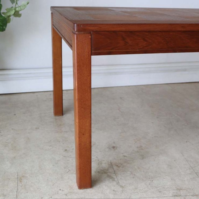 ノルウェー製　コーヒーテーブル　商品番号【022017】