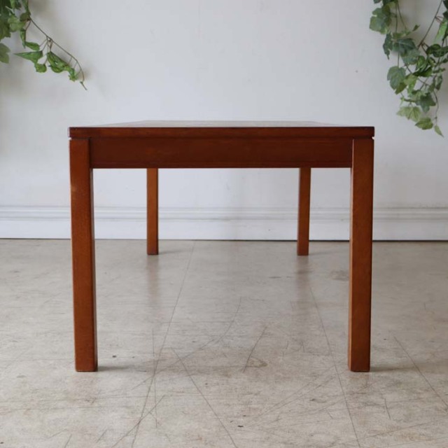 ノルウェー製　コーヒーテーブル　商品番号【022017】