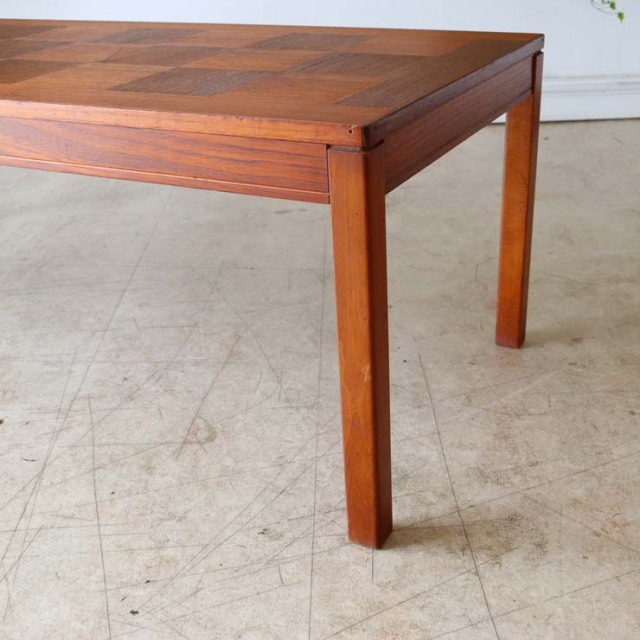 ノルウェー製　コーヒーテーブル　商品番号【022017】