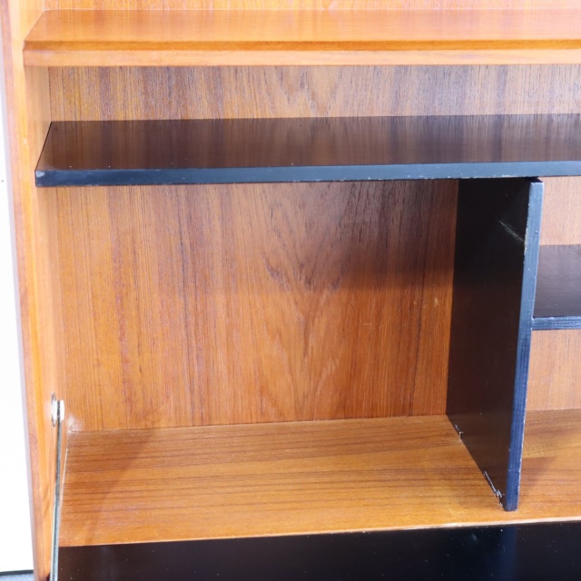 アイアンレッグを付けたジープランの棚