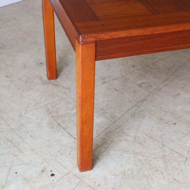 ノルウェー製　コーヒーテーブル　商品番号【022017】