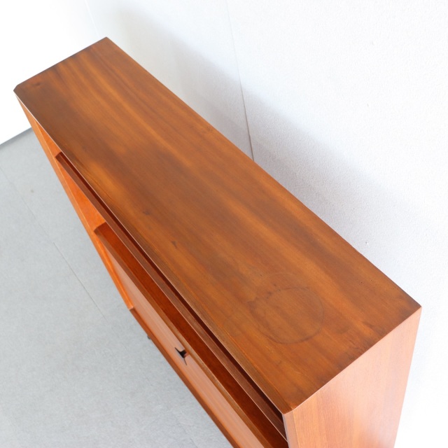 アイアンレッグを付けたジープランの棚