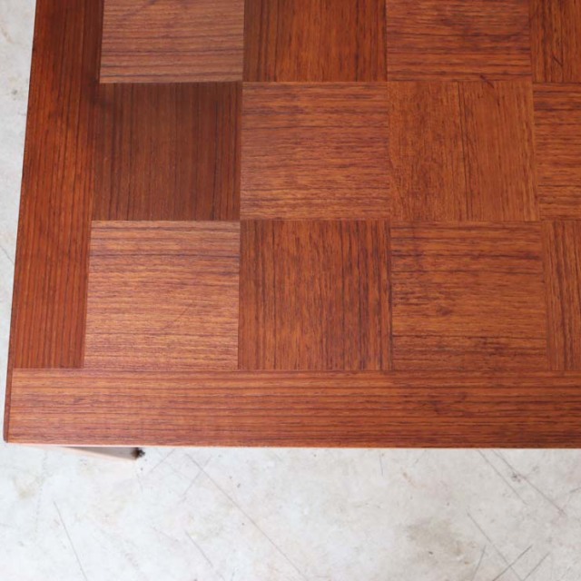 ノルウェー製　コーヒーテーブル　商品番号【022017】