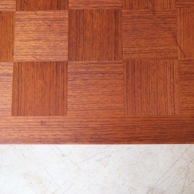 ノルウェー製　コーヒーテーブル　商品番号【022017】