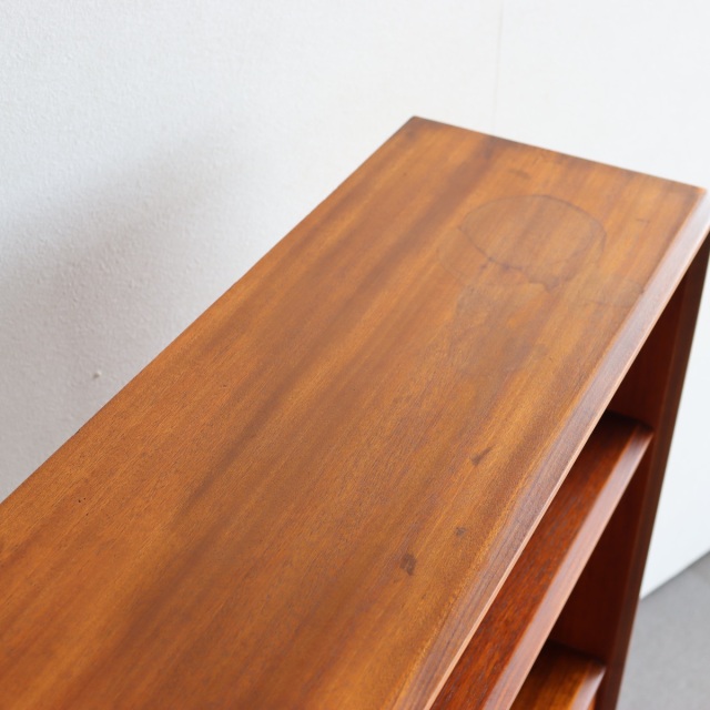 アイアンレッグを付けたジープランの棚