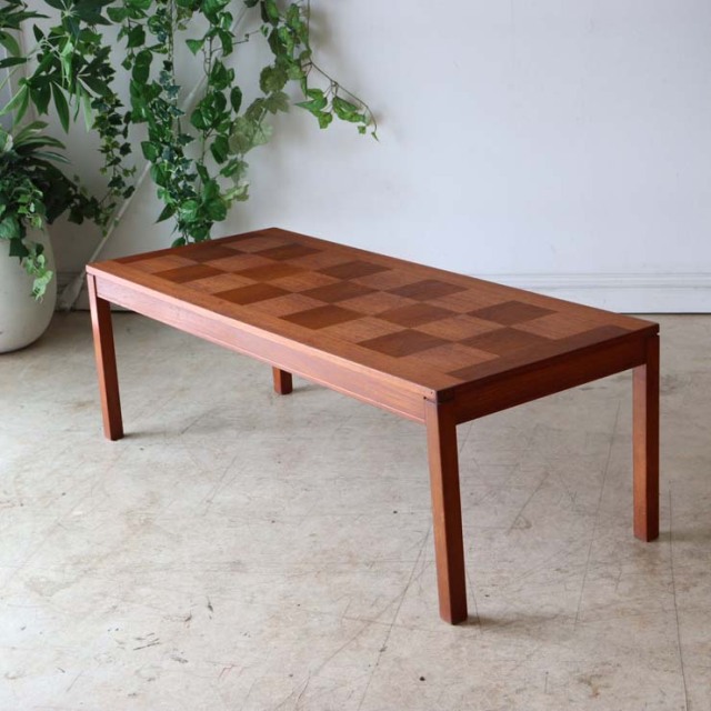 ノルウェー製　コーヒーテーブル　商品番号【022017】