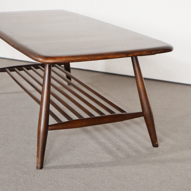 EACOL/コーヒーテーブル 一生モノ。 アーコールERCOLのコーヒーテーブル